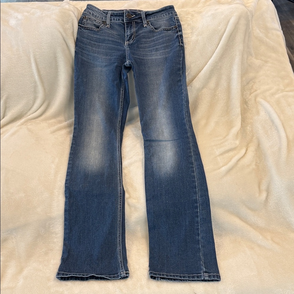 Wrangler Women's Flare Jeans in Classic Blue